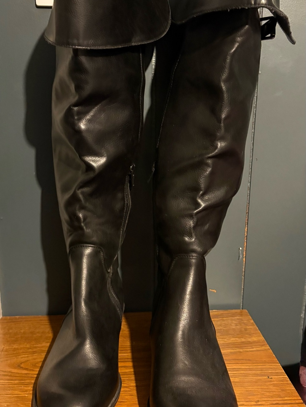 Sleek Over-the-Knee Black Leather Boots